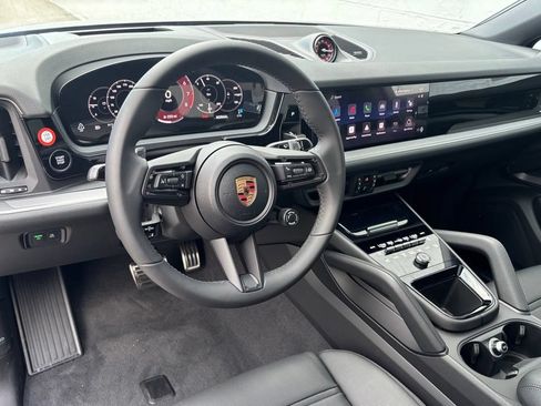 New 2026 Porsche Cayenne S AWD/4WD image 4