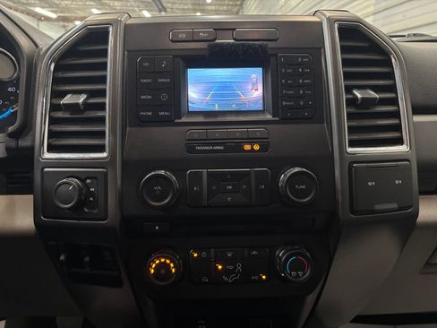 Used 2017 Ford F250 XLT w/ XLT Value Package AWD/4WD image 21