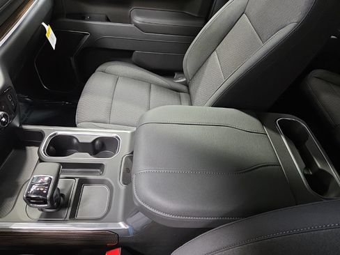 New 2026 Chevrolet Silverado 1500 RST AWD/4WD image 24