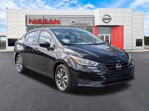 New 2025 Nissan Versa SV w/ Trunk Package image 1