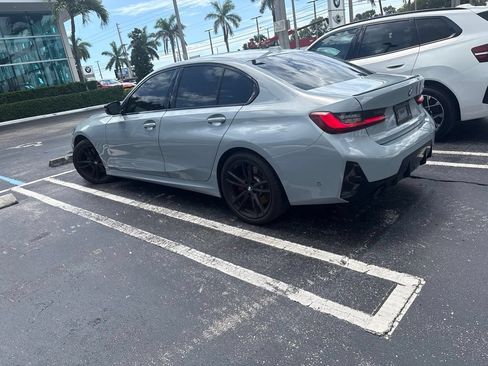 Used 2023 BMW 330i Sedan w/ M Sport Package RWD image 10
