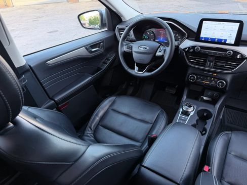 Used 2021 Ford Escape SEL image 10