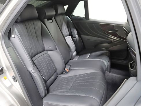 Used 2021 Lexus LS 500 AWD w/ Luxury Package image 30