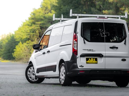 Used 2021 Ford Transit Connect XL FWD image 29
