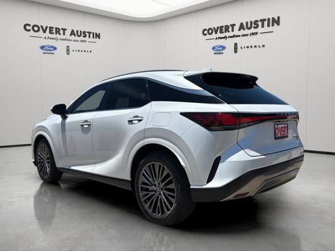 Used 2024 Lexus RX 350 w/ Convenience Package AWD/4WD image 3