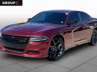 Used 2020 Dodge Charger SXT w/ Blacktop Package