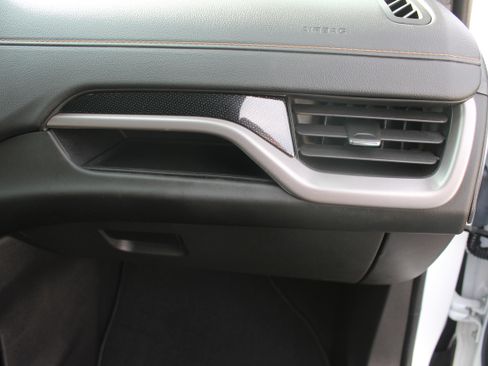 Used 2024 GMC Terrain AT4 image 51