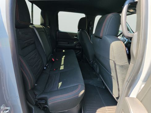 Used 2025 Nissan Frontier PRO-4X w/ Interior Protection Package AWD/4WD image 19