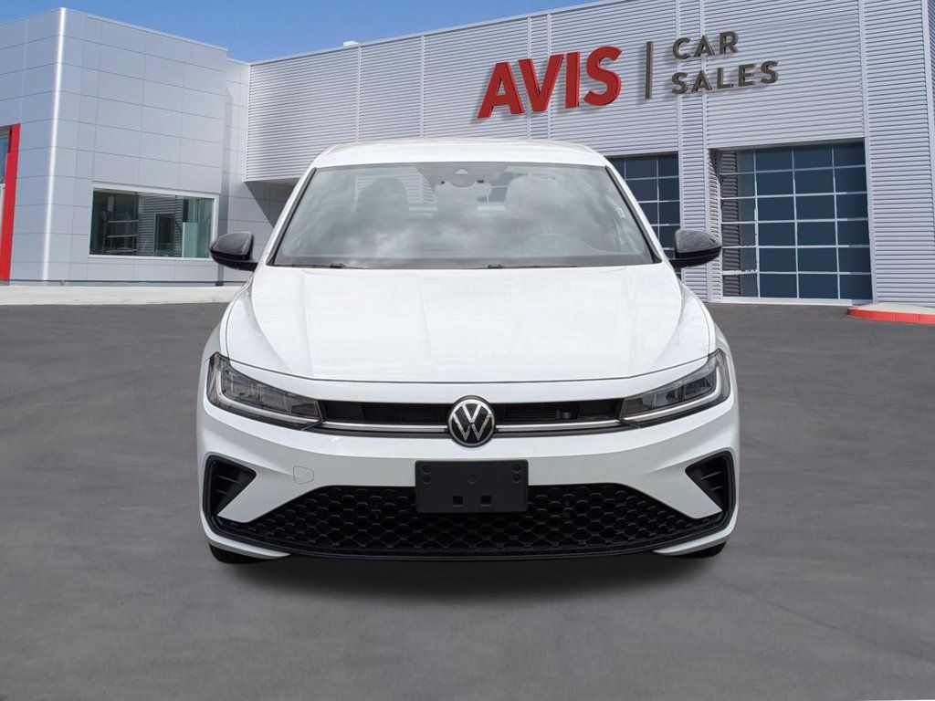 Used 2025 Volkswagen Jetta Sport FWD image 2