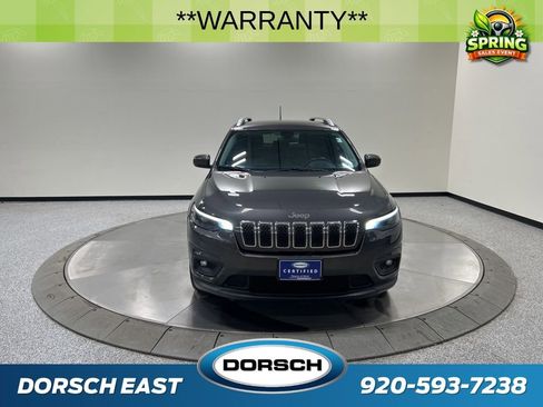 Used 2019 Jeep Cherokee Latitude Plus image 3