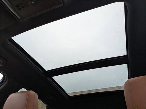 Certified 2023 Cadillac XT5 Premium Luxury image 19