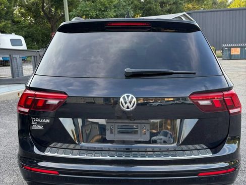 Used 2021 Volkswagen Tiguan SE R-Line FWD image 7