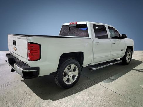 Used 2018 Chevrolet Silverado 1500 LT w/ Texas Edition image 24