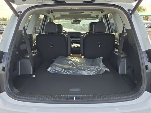 New 2025 Kia Telluride S image 12