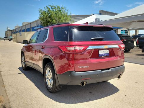 Used 2020 Chevrolet Traverse LT FWD image 6