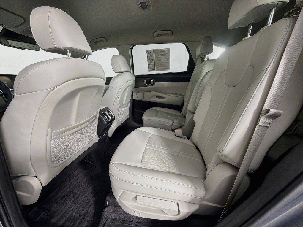 Used 2023 Kia Sorento EX FWD image 36