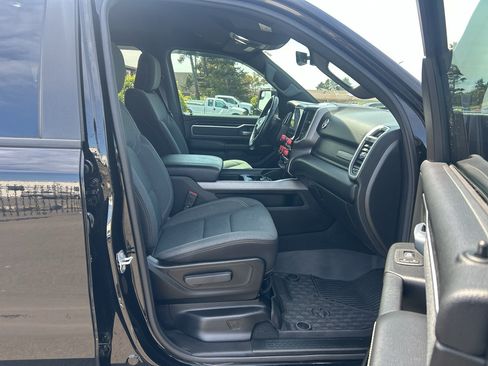 Used 2022 RAM 1500 Big Horn AWD/4WD image 31
