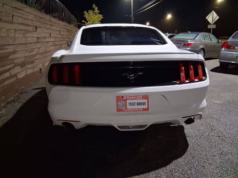 Used 2015 Ford Mustang Coupe w/ Equipment Group 051A RWD image 4