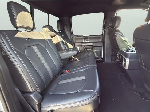 Used 2022 Ford F350 Platinum image 28