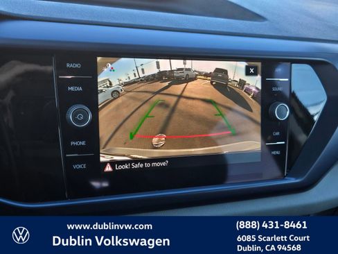 Certified 2023 Volkswagen Taos SE w/ Panoramic Sunroof Package image 14