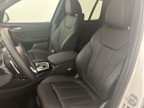 Used 2023 BMW X3 xDrive30i w/ Convenience Package image 4