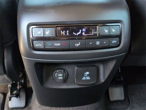 Used 2025 Hyundai Palisade Limited image 30