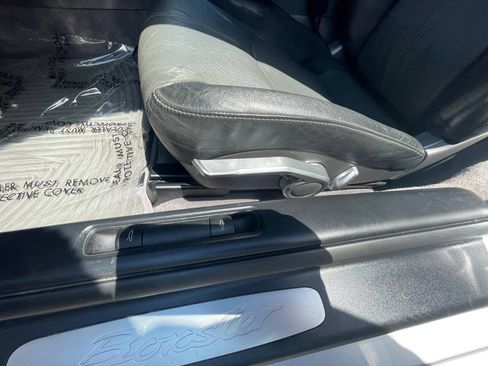 Used 2005 Porsche Boxster image 16