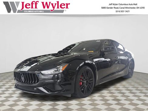 Used 2021 Maserati Ghibli S Q4 image 1