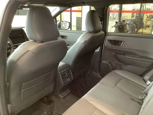 Used 2026 Subaru Outback Limited w/ Premium/Limited Plus Package AWD/4WD image 19