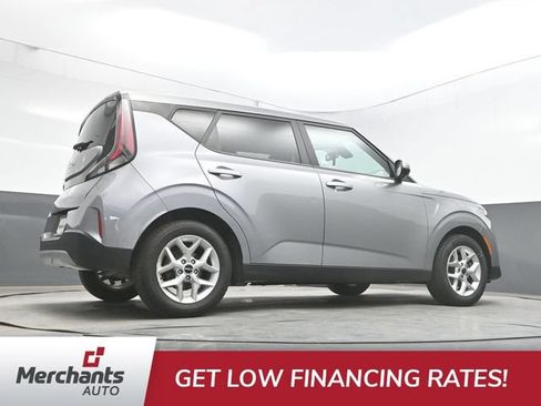 Used 2023 Kia Soul LX w/ Option Group 015 FWD image 49