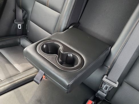 Used 2022 Chevrolet Equinox Premier w/ Redline Edition FWD image 18