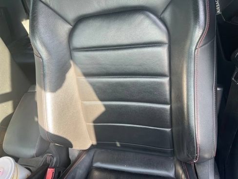 Used 2016 Volkswagen GTI SE FWD image 29