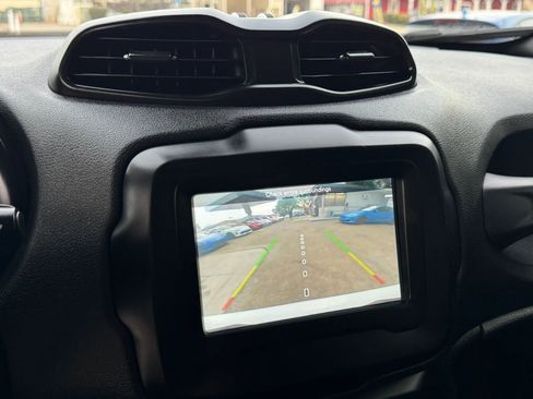 Used 2018 Jeep Renegade Sport w/ Power & Air Group image 35