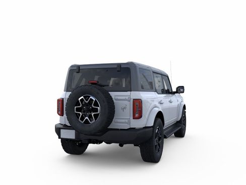 New 2025 Ford Bronco Outer Banks image 8