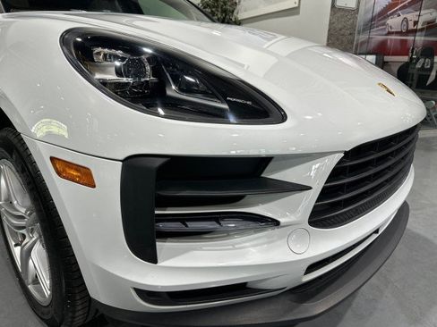 Used 2019 Porsche Macan AWD/4WD image 21