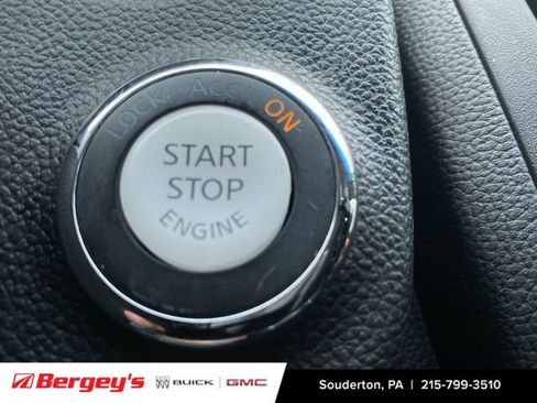 Used 2013 INFINITI G37 x w/ Premium Pkg image 19