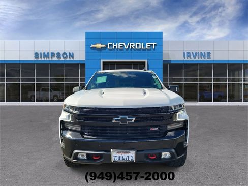 Used 2021 Chevrolet Silverado 1500 LT Trail Boss image 3