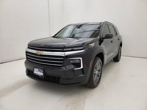 New 2026 Chevrolet Traverse LT w/ Driver Confidence Package image 19