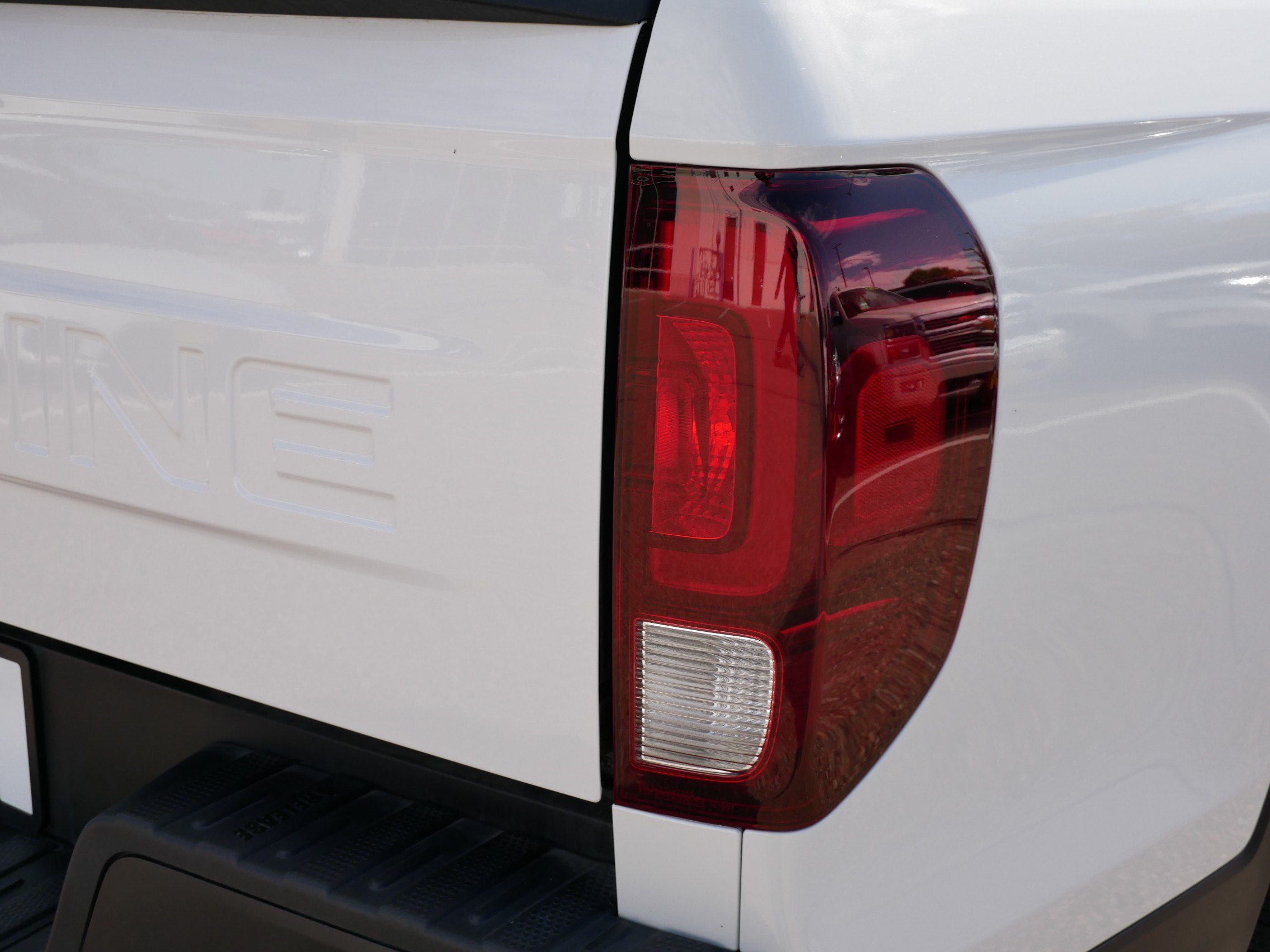 Certified 2025 Honda Ridgeline RTL image 17