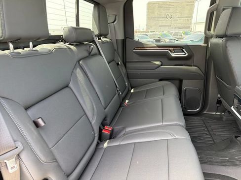 New 2026 GMC Sierra 1500 Elevation w/ Elevation Premium Package AWD/4WD image 23