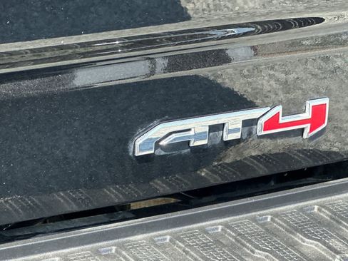 Used 2022 GMC Sierra 1500 AT4 w/ AT4 Premium Package AWD/4WD image 35