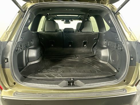 Used 2025 Subaru Forester Limited AWD/4WD image 30