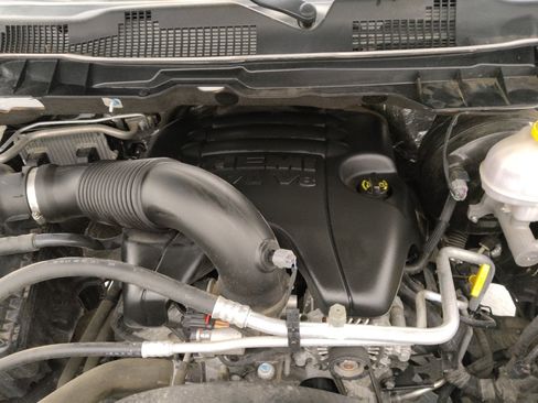 Used 2019 RAM 1500 Tradesman w/ Chrome Plus Package image 30