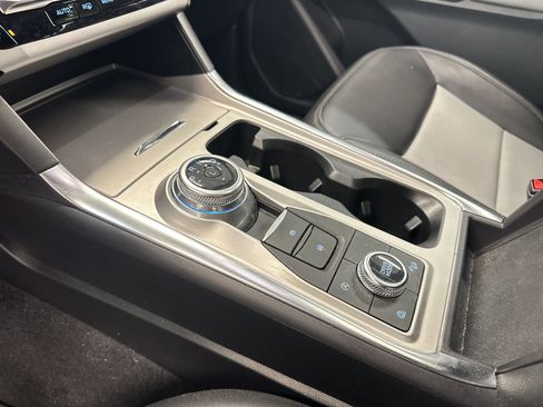 Used 2023 Ford Explorer XLT w/ Equipment Group 202A image 22