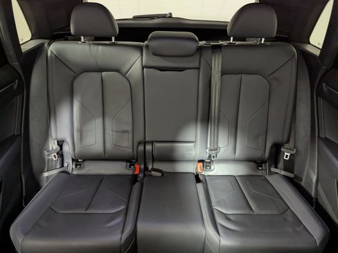 Used 2022 Audi Q3 2.0T Premium w/ Convenience Package image 13