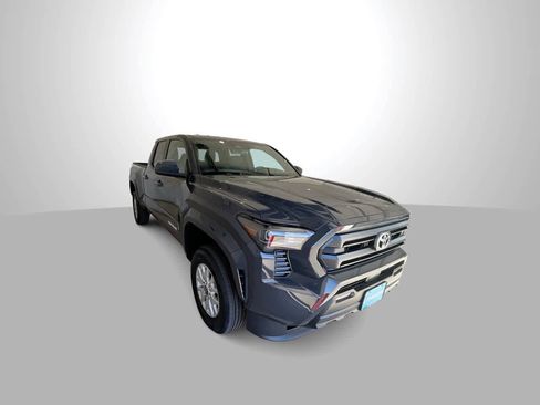 New 2026 Toyota Tacoma SR5 AWD/4WD image 2