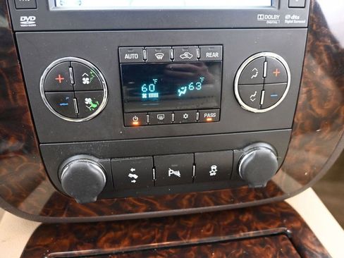 Used 2014 GMC Yukon Denali AWD/4WD image 18