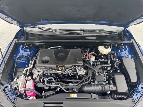 Used 2025 Toyota Camry LE image 30