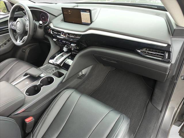 Used 2023 Acura MDX w/ Technology Package AWD/4WD image 22