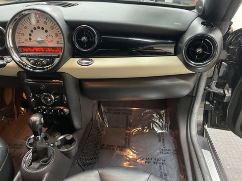 Used 2012 MINI Cooper Coupe image 31